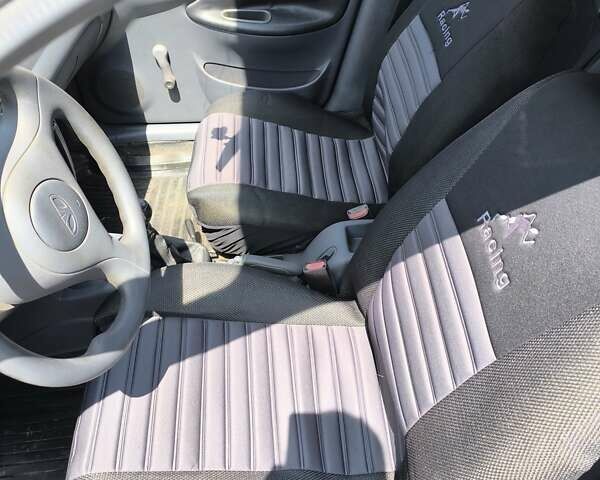 Сірий Деу Ланос, об'ємом двигуна 1.5 л та пробігом 220 тис. км за 2350 $, фото 10 на Automoto.ua