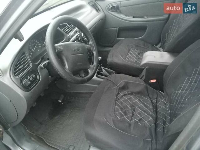 Серый Дэу Ланос, объемом двигателя 1.5 л и пробегом 250 тыс. км за 2100 $, фото 6 на Automoto.ua