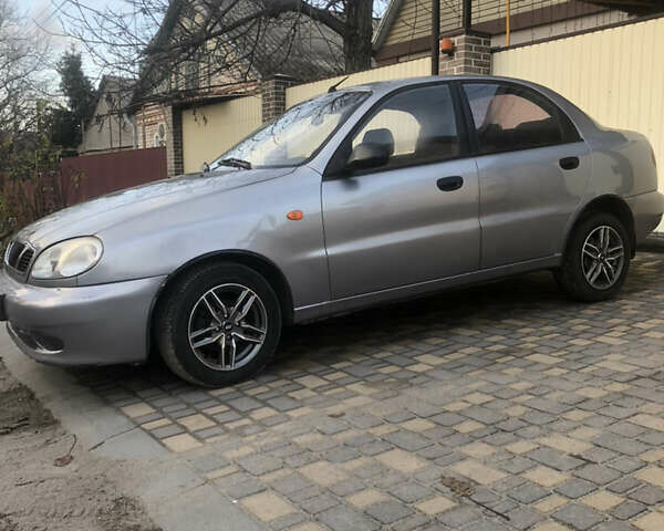 Серый Дэу Ланос, объемом двигателя 1.5 л и пробегом 187 тыс. км за 2300 $, фото 1 на Automoto.ua