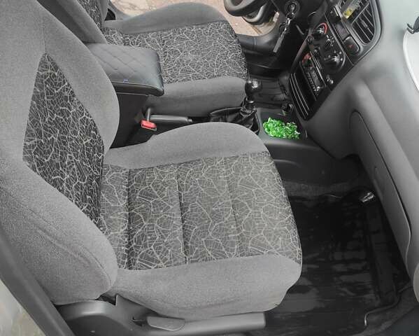 Серый Дэу Ланос, объемом двигателя 1.5 л и пробегом 200 тыс. км за 1750 $, фото 9 на Automoto.ua