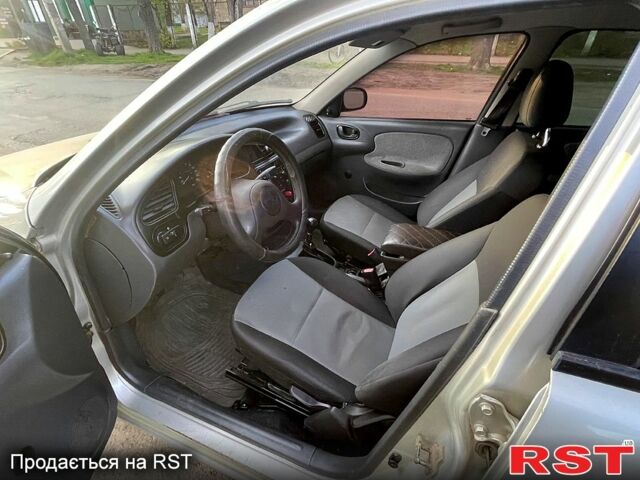 Серый Дэу Ланос, объемом двигателя 1.5 л и пробегом 300 тыс. км за 2150 $, фото 5 на Automoto.ua