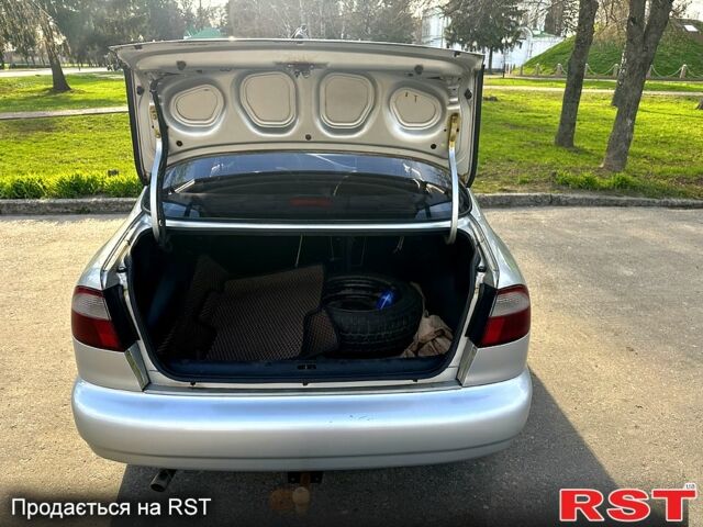 Серый Дэу Ланос, объемом двигателя 1.5 л и пробегом 101 тыс. км за 2900 $, фото 3 на Automoto.ua