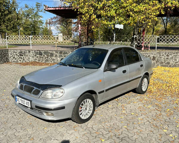 Сірий Деу Ланос, об'ємом двигуна 1.5 л та пробігом 198 тис. км за 2500 $, фото 1 на Automoto.ua