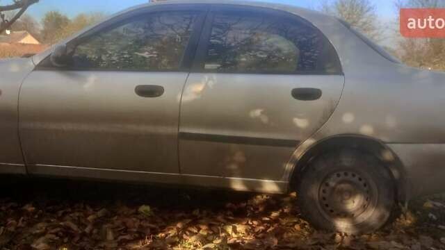Дэу Ланос 2007 в Лохвице на Automoto.ua Серый Дэу Ланос, объемом двигателя 1.4 л и пробегом 250 тыс. км за 1300 $, фото 4 на Automoto.ua