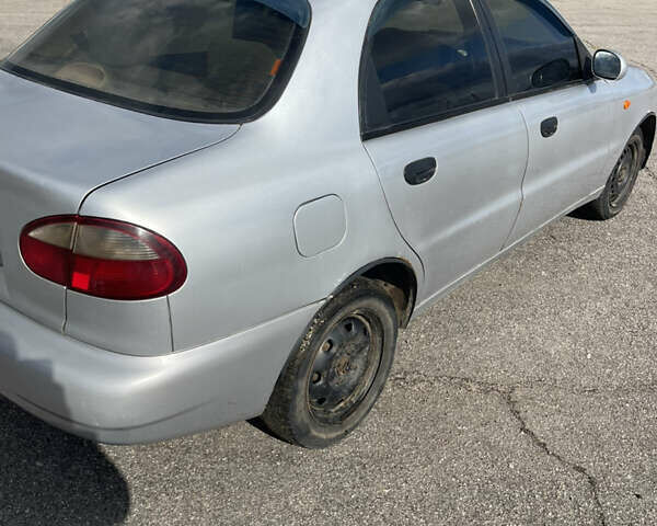 Дэу Ланос 2007 в Никополе на Automoto.ua Серый Дэу Ланос, объемом двигателя 1.5 л и пробегом 285 тыс. км за 2400 $, фото 3 на Automoto.ua