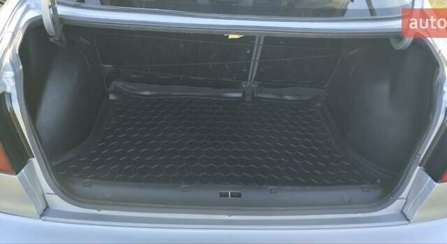 Серый Дэу Ланос, объемом двигателя 1.4 л и пробегом 225 тыс. км за 2700 $, фото 1 на Automoto.ua