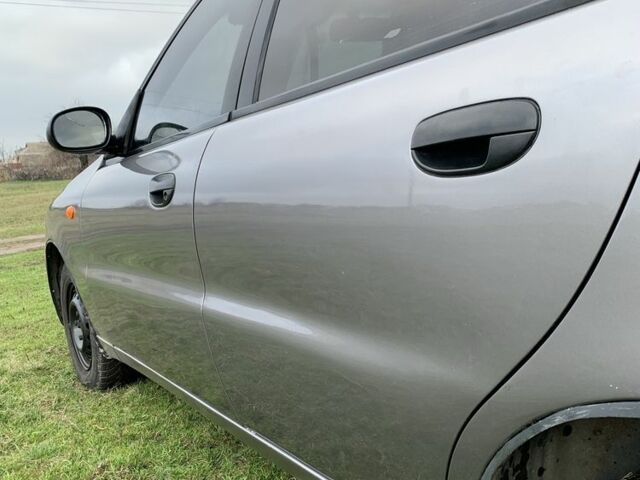 Серый Дэу Ланос, объемом двигателя 1.6 л и пробегом 300 тыс. км за 3000 $, фото 2 на Automoto.ua