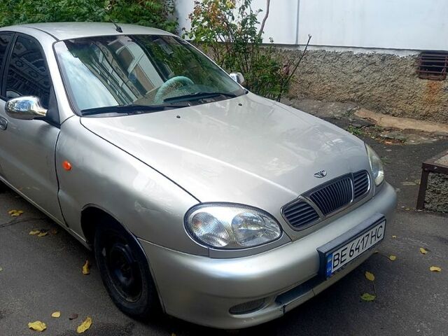 Серый Дэу Ланос, объемом двигателя 1.5 л и пробегом 300 тыс. км за 1300 $, фото 2 на Automoto.ua