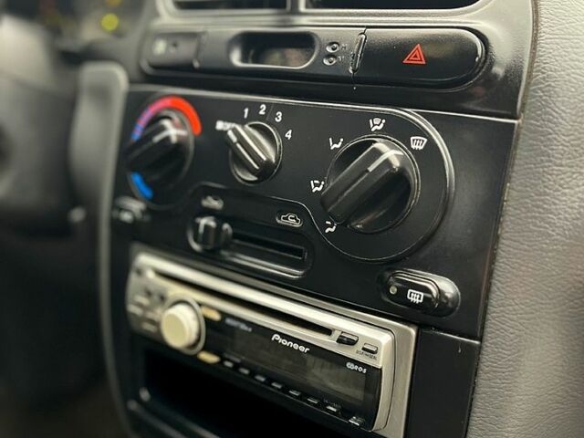 Серый Дэу Ланос, объемом двигателя 1.6 л и пробегом 250 тыс. км за 3000 $, фото 5 на Automoto.ua