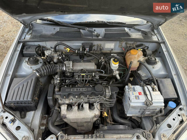 Сірий Деу Ланос, об'ємом двигуна 1.5 л та пробігом 200 тис. км за 2100 $, фото 12 на Automoto.ua