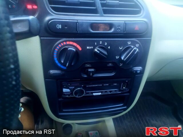 Сірий Деу Ланос, об'ємом двигуна 1.5 л та пробігом 80 тис. км за 3500 $, фото 5 на Automoto.ua
