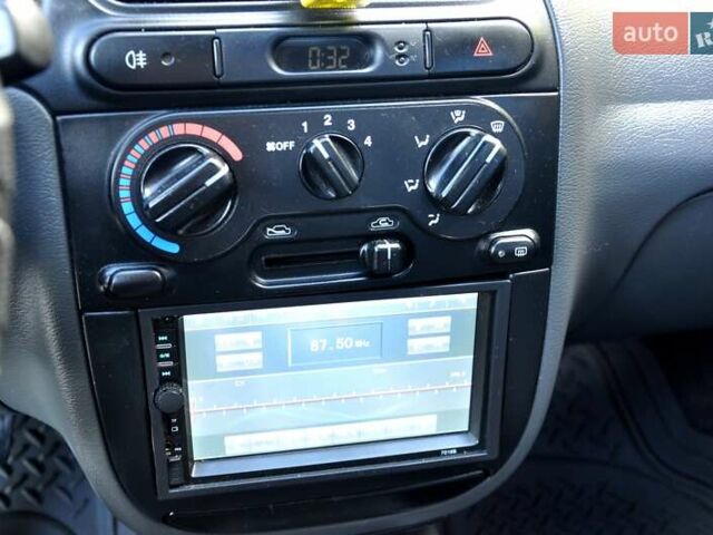 Серый Дэу Ланос, объемом двигателя 1.5 л и пробегом 170 тыс. км за 2500 $, фото 19 на Automoto.ua