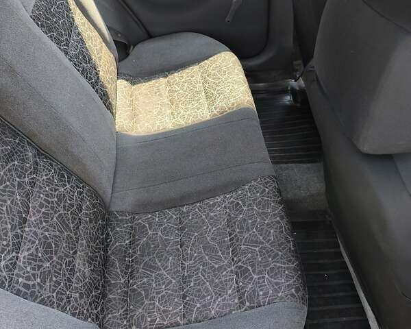 Сірий Деу Ланос, об'ємом двигуна 1.5 л та пробігом 220 тис. км за 2350 $, фото 12 на Automoto.ua