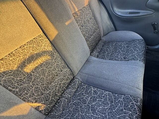 Серый Дэу Ланос, объемом двигателя 1.4 л и пробегом 190 тыс. км за 1200 $, фото 4 на Automoto.ua