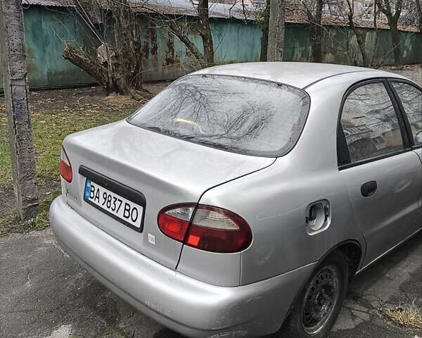 Серый Дэу Ланос, объемом двигателя 1.5 л и пробегом 230 тыс. км за 2200 $, фото 2 на Automoto.ua