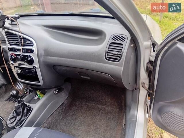 Дэу Ланос 2007 в Трускавце на Automoto.ua Серый Дэу Ланос, объемом двигателя 1.5 л и пробегом 216 тыс. км за 1900 $, фото 6 на Automoto.ua