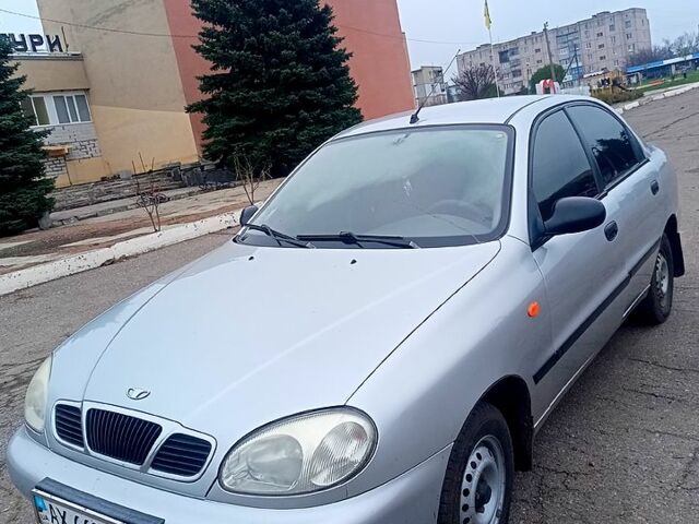 Сірий Деу Ланос, об'ємом двигуна 1.5 л та пробігом 216 тис. км за 1500 $, фото 1 на Automoto.ua