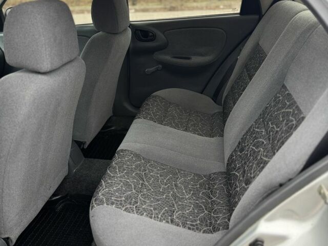 Сірий Деу Ланос, об'ємом двигуна 1.5 л та пробігом 229 тис. км за 2250 $, фото 12 на Automoto.ua