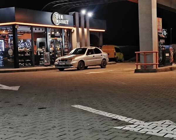 Серый Дэу Ланос, объемом двигателя 1.5 л и пробегом 280 тыс. км за 1700 $, фото 1 на Automoto.ua