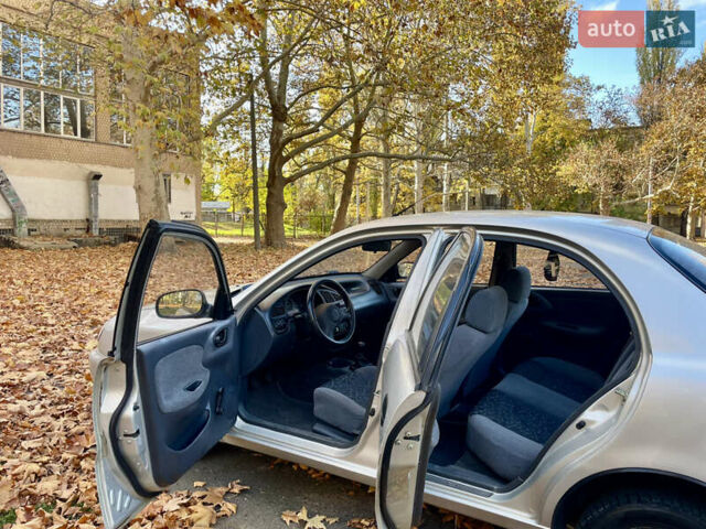 Сірий Деу Ланос, об'ємом двигуна 1.5 л та пробігом 149 тис. км за 2000 $, фото 13 на Automoto.ua