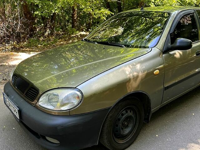 Серый Дэу Ланос, объемом двигателя 1.5 л и пробегом 229 тыс. км за 2499 $, фото 1 на Automoto.ua