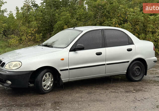 Серый Дэу Ланос, объемом двигателя 1.5 л и пробегом 170 тыс. км за 1900 $, фото 4 на Automoto.ua