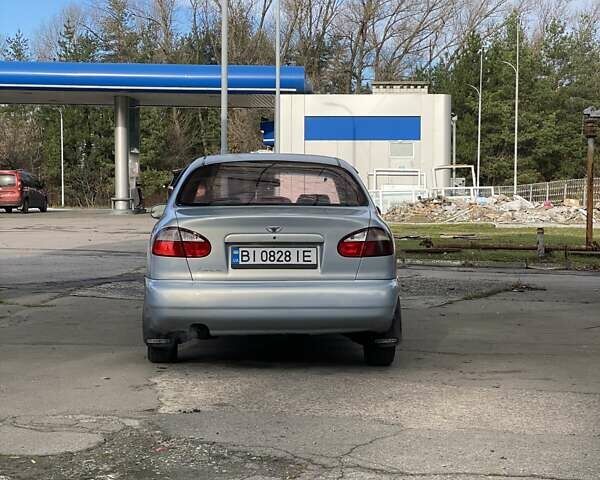 Серый Дэу Ланос, объемом двигателя 1.5 л и пробегом 278 тыс. км за 2000 $, фото 6 на Automoto.ua