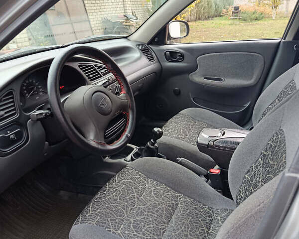 Серый Дэу Ланос, объемом двигателя 1.5 л и пробегом 114 тыс. км за 3250 $, фото 5 на Automoto.ua