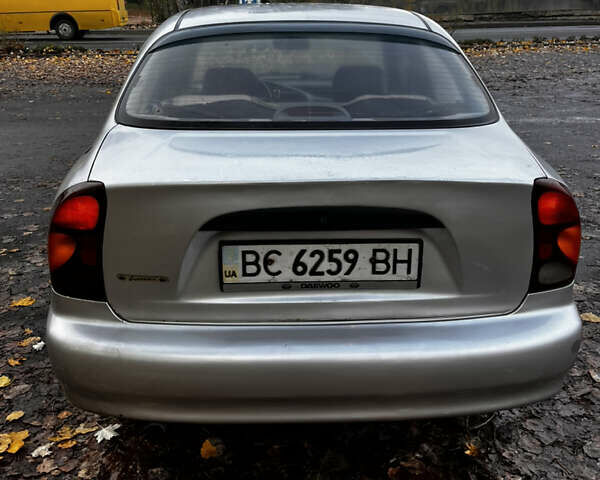 Серый Дэу Ланос, объемом двигателя 1.5 л и пробегом 200 тыс. км за 1600 $, фото 4 на Automoto.ua