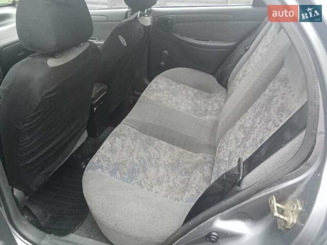 Серый Дэу Ланос, объемом двигателя 1.5 л и пробегом 250 тыс. км за 2100 $, фото 2 на Automoto.ua