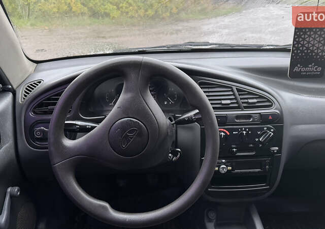 Серый Дэу Ланос, объемом двигателя 1.5 л и пробегом 170 тыс. км за 1900 $, фото 21 на Automoto.ua