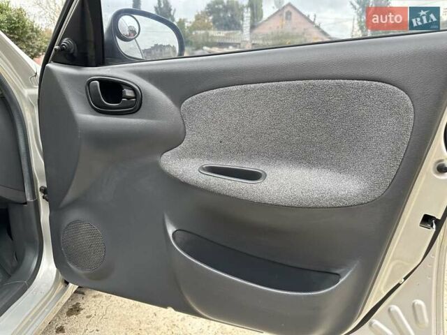 Сірий Деу Ланос, об'ємом двигуна 1.5 л та пробігом 124 тис. км за 3499 $, фото 41 на Automoto.ua
