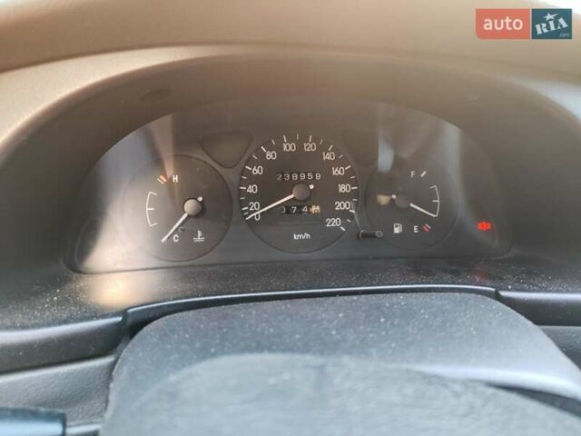 Серый Дэу Ланос, объемом двигателя 1.4 л и пробегом 239 тыс. км за 2100 $, фото 1 на Automoto.ua