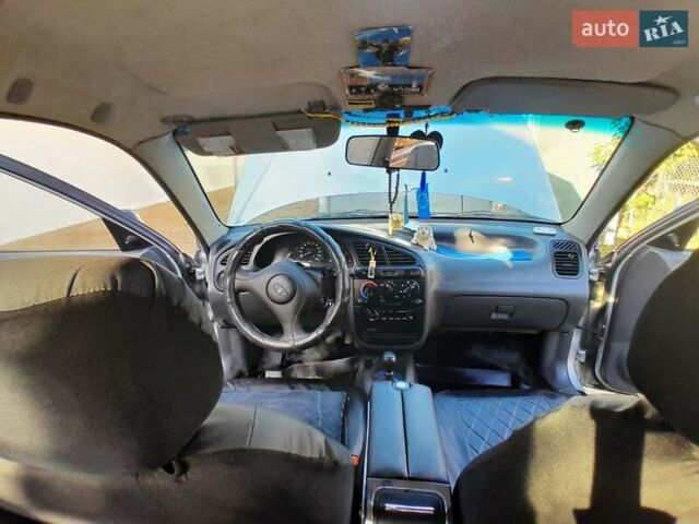 Сірий Деу Ланос, об'ємом двигуна 1.5 л та пробігом 97 тис. км за 2000 $, фото 5 на Automoto.ua