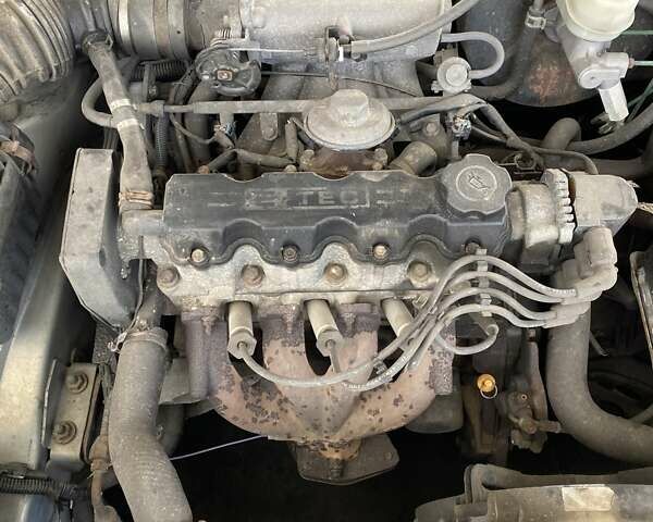 Серый Дэу Ланос, объемом двигателя 1.5 л и пробегом 278 тыс. км за 2000 $, фото 15 на Automoto.ua