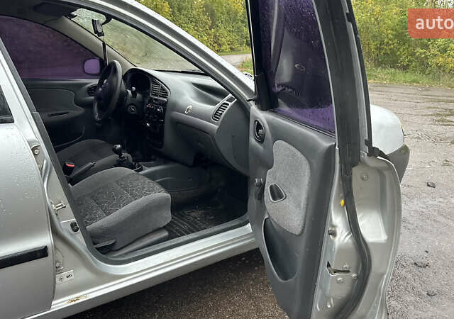 Серый Дэу Ланос, объемом двигателя 1.5 л и пробегом 170 тыс. км за 1900 $, фото 12 на Automoto.ua