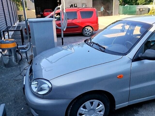 Серый Дэу Ланос, объемом двигателя 1.5 л и пробегом 247 тыс. км за 2800 $, фото 1 на Automoto.ua