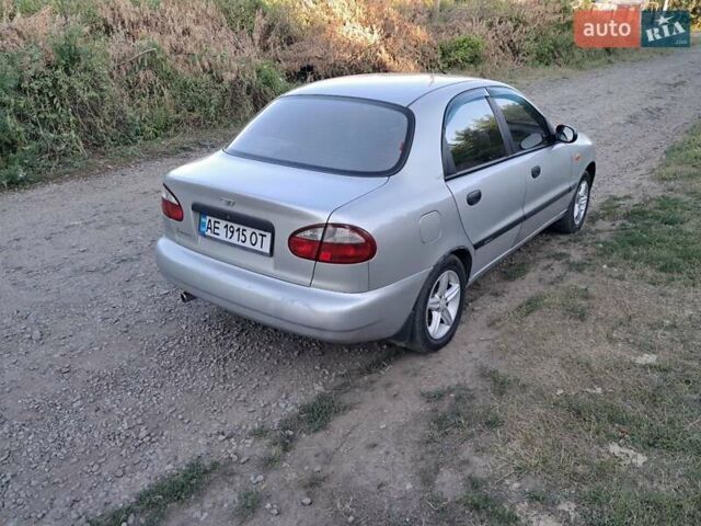 Сірий Деу Ланос, об'ємом двигуна 1.6 л та пробігом 190 тис. км за 2800 $, фото 3 на Automoto.ua