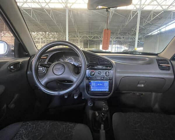 Сірий Деу Ланос, об'ємом двигуна 1.5 л та пробігом 312 тис. км за 2500 $, фото 6 на Automoto.ua