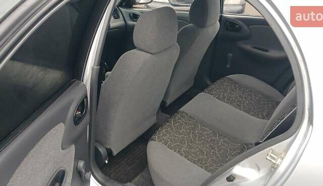 Серый Дэу Ланос, объемом двигателя 1.5 л и пробегом 72 тыс. км за 2250 $, фото 8 на Automoto.ua