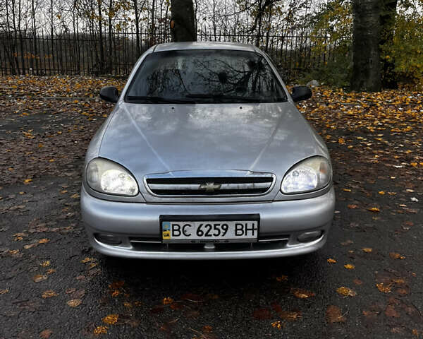 Серый Дэу Ланос, объемом двигателя 1.5 л и пробегом 200 тыс. км за 1600 $, фото 2 на Automoto.ua