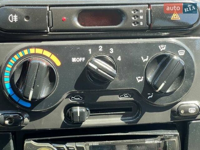 Серый Дэу Ланос, объемом двигателя 1.5 л и пробегом 290 тыс. км за 2500 $, фото 24 на Automoto.ua