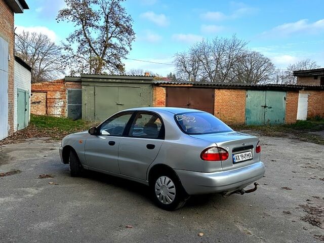 Серый Дэу Ланос, объемом двигателя 1.5 л и пробегом 270 тыс. км за 1500 $, фото 5 на Automoto.ua