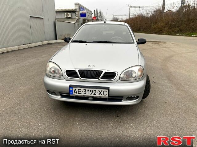 Серый Дэу Ланос, объемом двигателя 1.6 л и пробегом 150 тыс. км за 3160 $, фото 1 на Automoto.ua