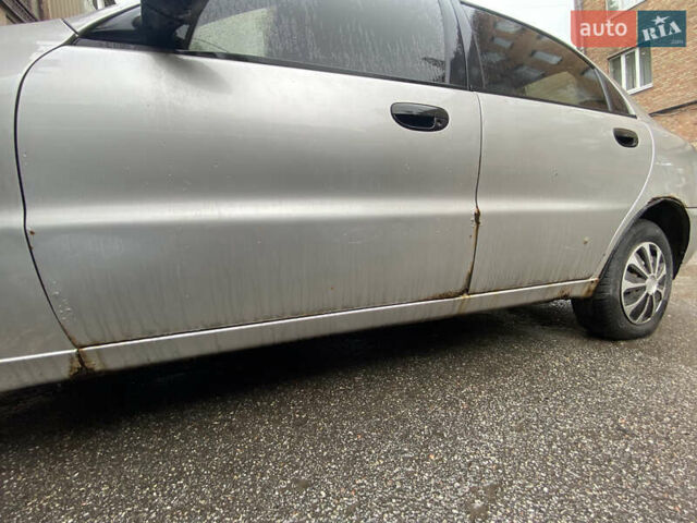 Сірий Деу Ланос, об'ємом двигуна 1.5 л та пробігом 241 тис. км за 1500 $, фото 12 на Automoto.ua