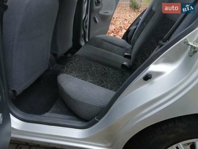 Сірий Деу Ланос, об'ємом двигуна 1.5 л та пробігом 102 тис. км за 3500 $, фото 16 на Automoto.ua