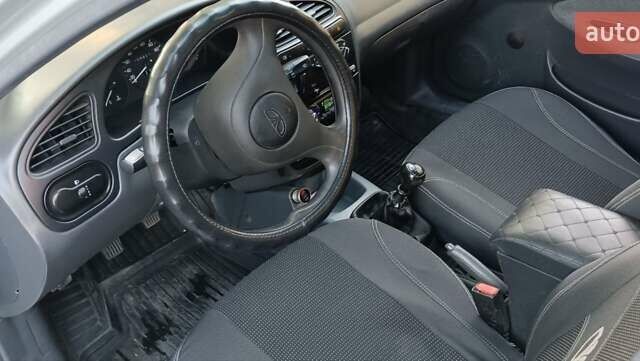 Сірий Деу Ланос, об'ємом двигуна 1.5 л та пробігом 206 тис. км за 2700 $, фото 9 на Automoto.ua