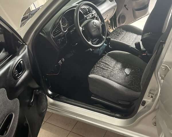 Серый Дэу Ланос, объемом двигателя 1.5 л и пробегом 340 тыс. км за 2100 $, фото 10 на Automoto.ua