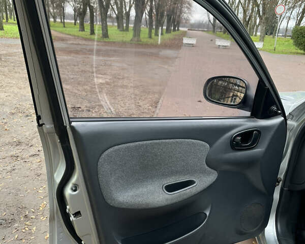 Серый Дэу Ланос, объемом двигателя 1.5 л и пробегом 205 тыс. км за 2300 $, фото 18 на Automoto.ua