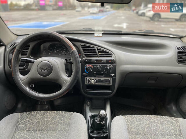 Серый Дэу Ланос, объемом двигателя 1.5 л и пробегом 315 тыс. км за 2600 $, фото 16 на Automoto.ua